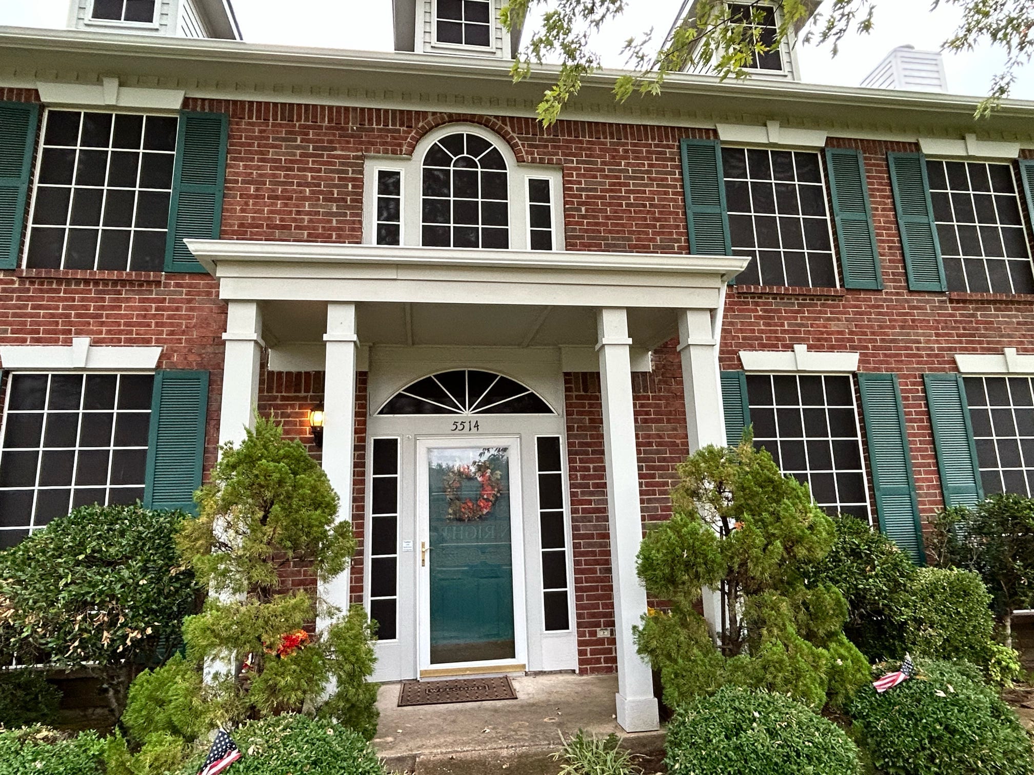 Stainless steel gutter design
